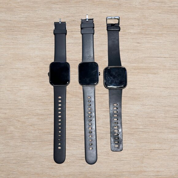 Lot of 3 Smart Watches Unisex Fit Bit Black Fitness Technology UNTESTED - Picture 1 of 3